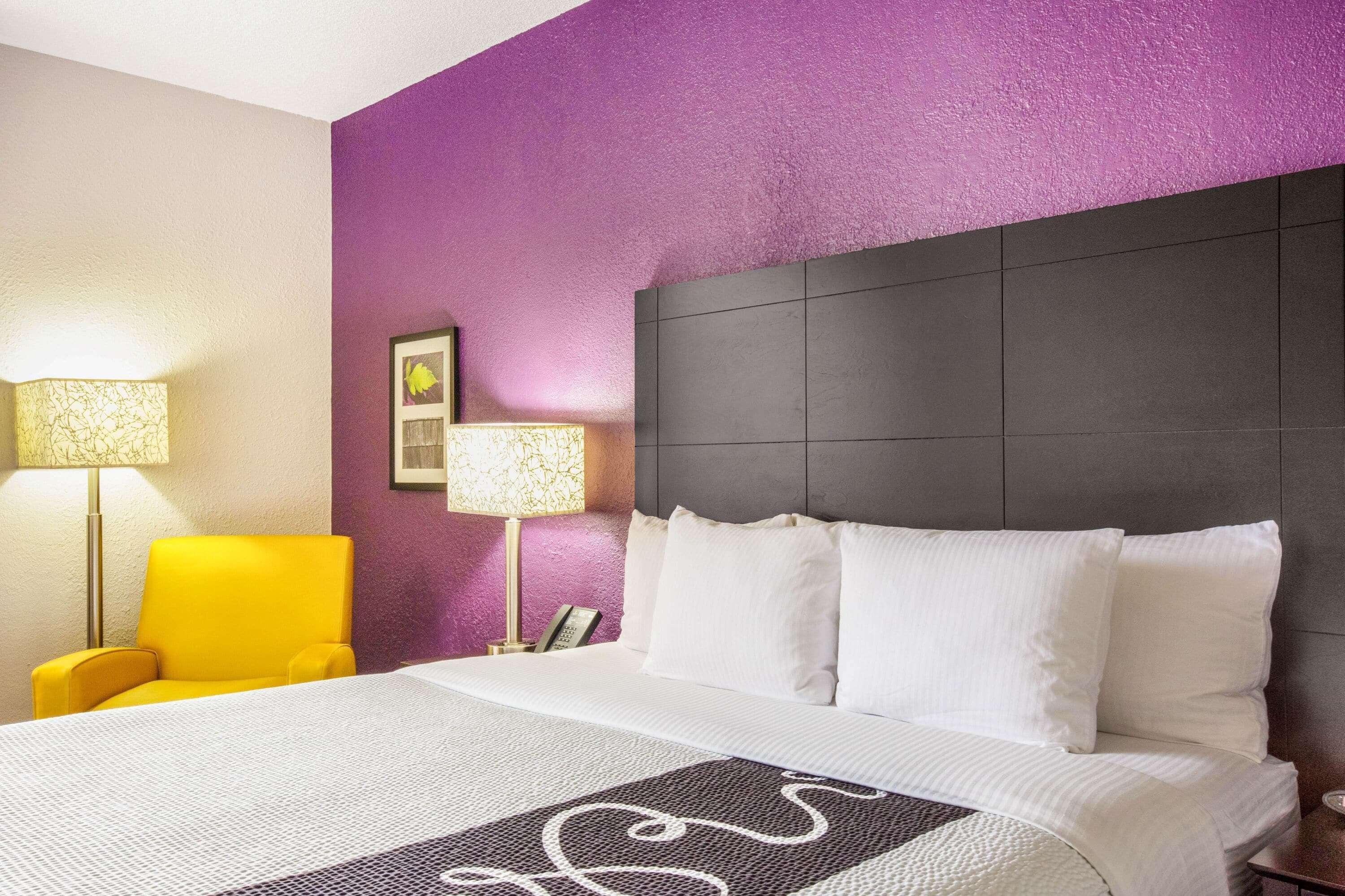 La Quinta By Wyndham Miami Lakes Exterior photo